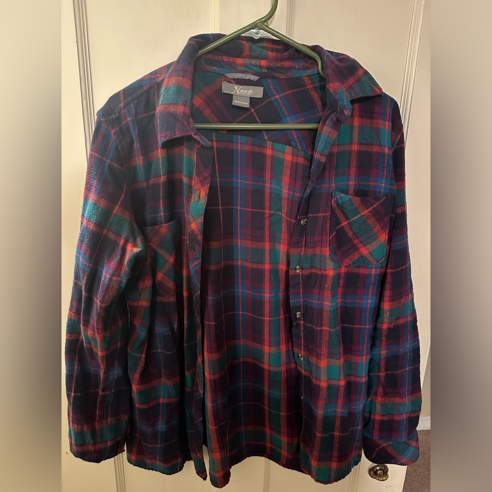 Natural Reflections multi colored flannel. Size Large